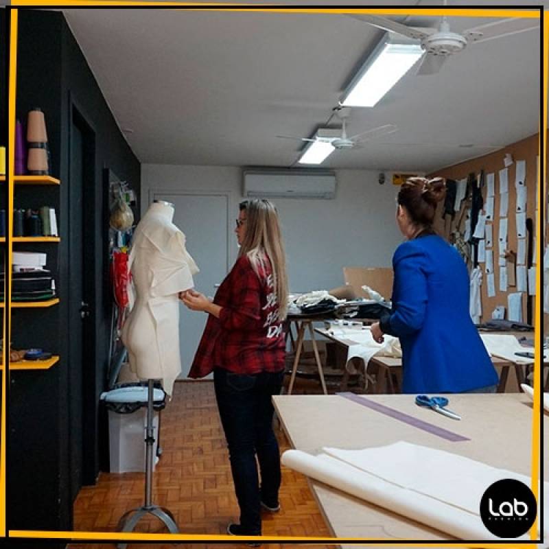 Curso de Estilista de Moda Preço Vila Buarque - Curso Estilista de Moda