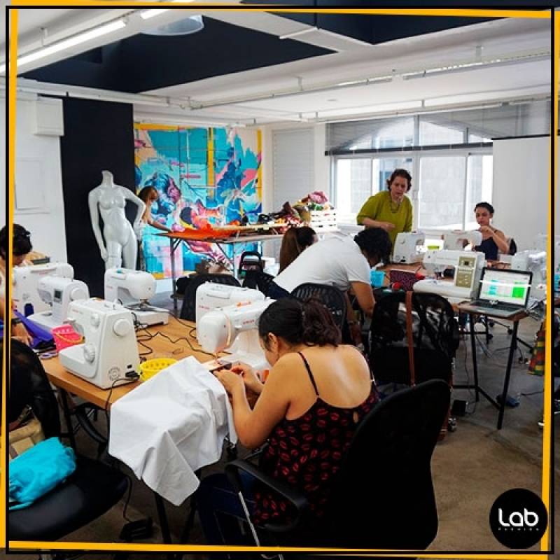 Onde Encontrar Curso de Moda Pacaembu - Curso Estilista